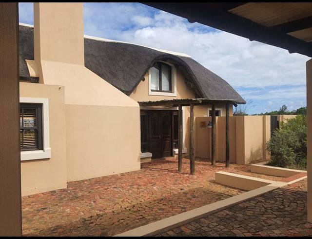 3 BEDROOM HOUSE FOR SALE IN SPRINGERBAAI ECO ESTATE